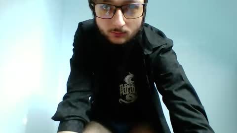 Snapshot of peter574321 chatting on October 16, 2025, 9:54 am peter574321 online show from October 16, 2025, 9:54 am