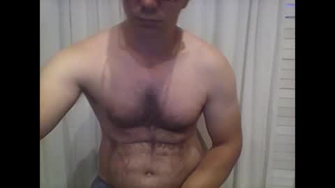 Snapshot of peter_7776 chatting on January 1, 2025, 9:07 am peter online show from January 1, 2025, 9:07 am