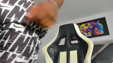 PeterColeman online show from January 22, 2025, 8:07 am