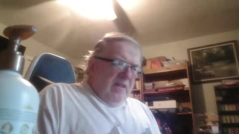 peterinohio57 online show from May 23, 2026, 1:48 pm