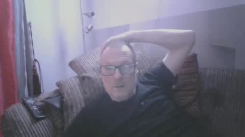 Snapshot of peterwilliamt chatting on January 2, 2025, 11:06 pm peterwilliamt online show from January 2, 2025, 11:06 pm