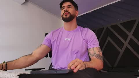 PETES EVANS new account online show from April 12, 2026, 2:55 pm