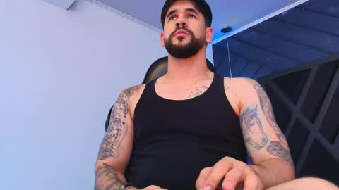 Snapshot of petesevans_1 chatting on April 25, 2026, 11:13 pm PETES EVANS new account online show from April 25, 2026, 11:13 pm