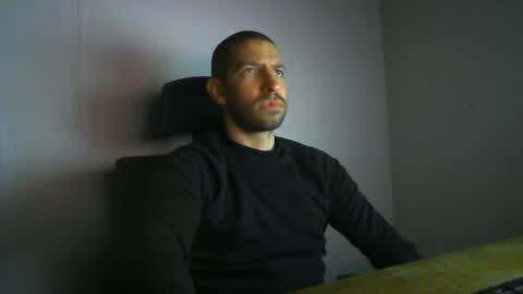 Snapshot of petitcoquin91 chatting on April 1, 2026, 7:11 pm Paco online show from April 1, 2026, 7:11 pm