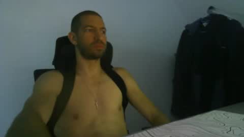 Snapshot of petitcoquin91 chatting on August 4, 2026, 6:49 am Paco online show from August 4, 2026, 6:49 am