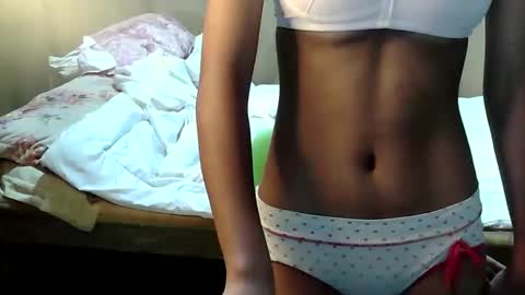 petite_asian24 online show from December 20, 2025, 12:18 am