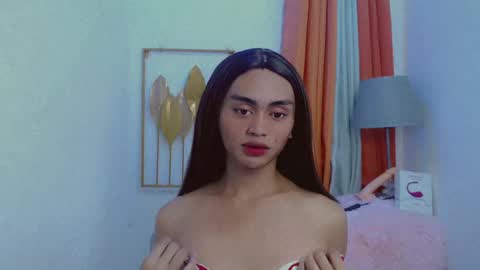 Snapshot of petite_barbie88 chatting on June 29, 2026, 4:19 am petite_barbie88 online show from June 29, 2026, 4:19 am