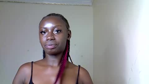 Snapshot of petite_charm chatting on April 1, 2026, 8:06 pm Charm online show from April 1, 2026, 8:06 pm