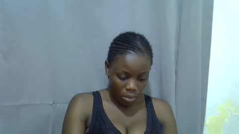 petite_melan online show from September 13, 2025, 10:15 am