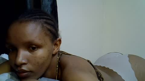 petite_melinda online show from July 3, 2026, 12:39 am