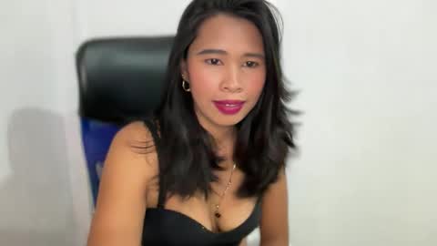Snapshot of petiteasian01 chatting on March 21, 2026, 2:27 am petiteasian01 online show from March 21, 2026, 2:27 am