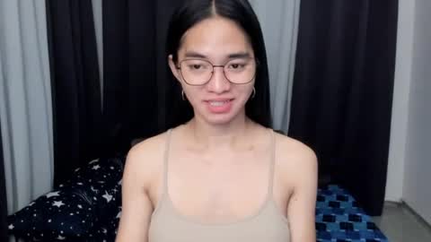 Snapshot of petiteasianmarian chatting on July 19, 2026, 7:06 pm bigcock Marian online show from July 19, 2026, 7:06 pm