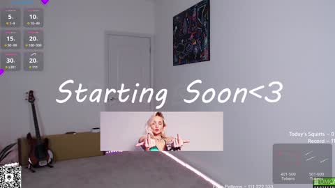 Snapshot of petitebrat chatting on January 5, 2025, 9:03 pm PiperAvery online show from January 5, 2025, 9:03 pm