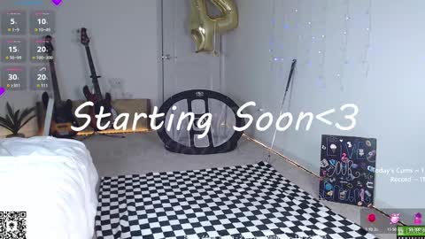 Snapshot of petitebrat chatting on March 9, 2025, 2:29 am PiperAvery online show from March 9, 2025, 2:29 am