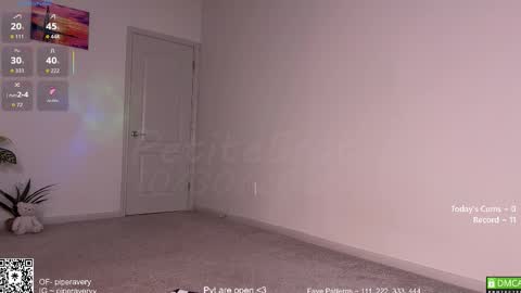 Snapshot of petitebrat chatting on October 30, 2025, 7:58 pm PiperAvery online show from October 30, 2025, 7:58 pm