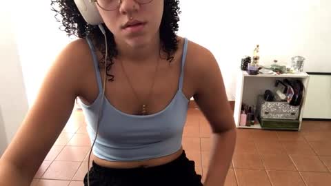 Mlian online show from April 3, 2026, 2:48 pm