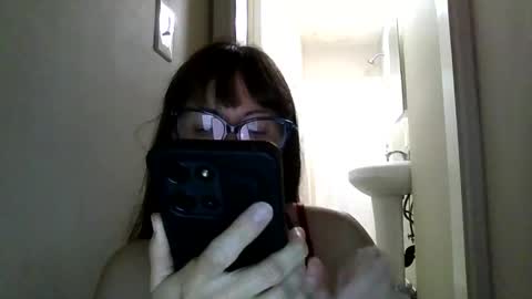 Petitedoll30 online show from May 19, 2026, 2:18 am