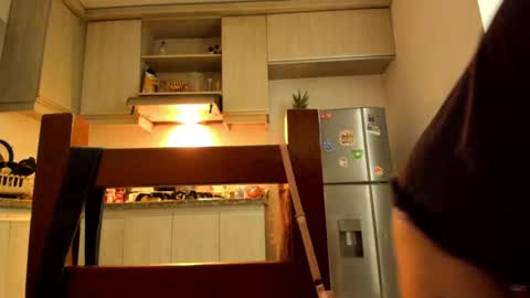 Snapshot of petitee_lunna chatting on May 3, 2026, 2:28 am Lunna online show from May 3, 2026, 2:28 am
