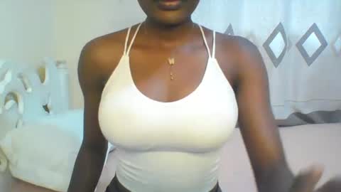 diva online show from August 3, 2026, 6:12 am