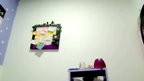 Snapshot of petiteivoryqueen chatting on May 23, 2026, 6:07 am danna online show from May 23, 2026, 6:07 am