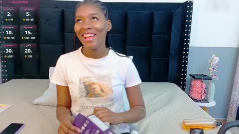 little sharon online show from June 3, 2026, 2:47 am