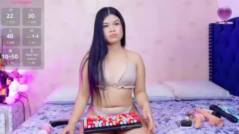 petitelittlemissy online show from July 19, 2026, 7:50 pm