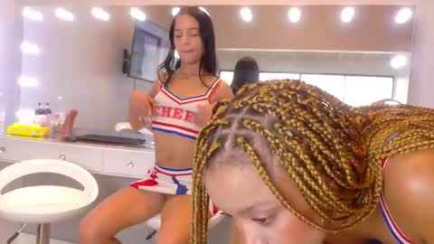 Snapshot of petitestrawberry18 chatting on February 25, 2026, 8:40 pm Tip us ask our names online show from February 25, 2026, 8:40 pm