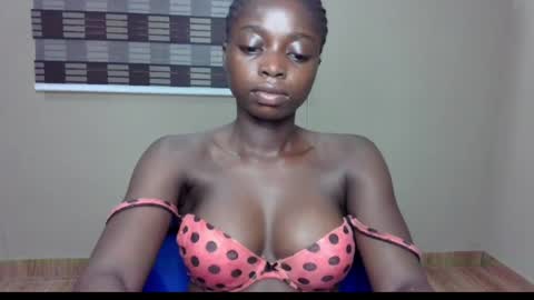 petitexxebony online show from May 27, 2026, 5:10 pm