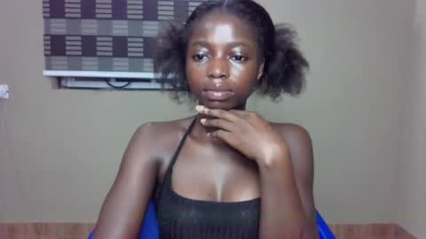 petitexxebony online show from July 23, 2026, 7:34 pm