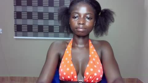petitexxebony online show from July 24, 2026, 7:56 pm