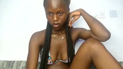 petitgirl88 online show from June 9, 2026, 10:49 am