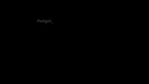 Snapshot of petitgirl_ chatting on January 26, 2025, 10:13 pm J A S S online show from January 26, 2025, 10:13 pm
