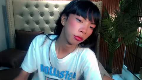 Snapshot of petrova_karla chatting on July 20, 2026, 1:53 am Ur Sexy Karla online show from July 20, 2026, 1:53 am