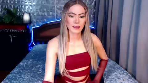 Snapshot of pettie_bigload chatting on June 11, 2026, 2:53 am Jim online show from June 11, 2026, 2:53 am
