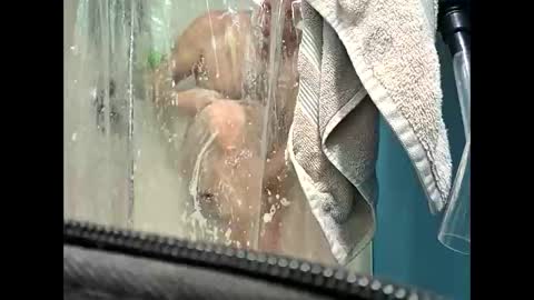 phase124 online show from April 15, 2026, 12:12 pm