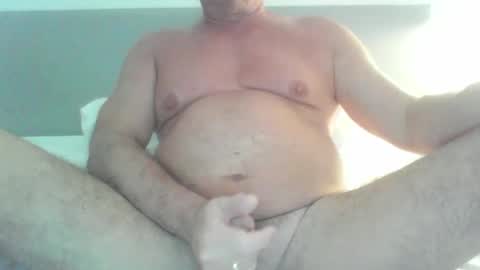 Snapshot of phil279 chatting on October 5, 2025, 6:45 am Phil online show from October 5, 2025, 6:45 am