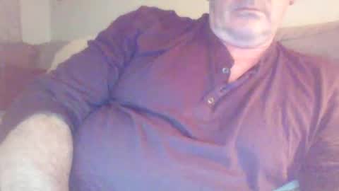 Snapshot of phil279 chatting on April 16, 2026, 1:17 am Phil online show from April 16, 2026, 1:17 am