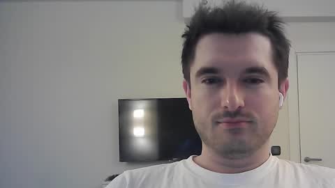 PhilipBorison online show from January 18, 2026, 3:32 am