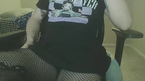 Snapshot of philiies08 chatting on December 3, 2025, 3:25 am Mia online show from December 3, 2025, 3:25 am