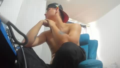 Snapshot of philip_dj chatting on April 29, 2026, 4:00 pm philip_dj online show from April 29, 2026, 4:00 pm