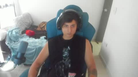 Snapshot of philip_dj chatting on April 30, 2026, 2:34 pm philip_dj online show from April 30, 2026, 2:34 pm