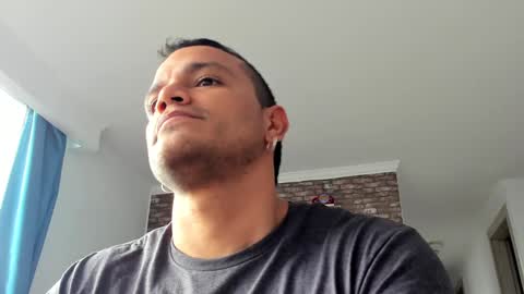 Snapshot of philipe_inzagui chatting on December 16, 2024, 7:00 pm Philipe online show from December 16, 2024, 7:00 pm