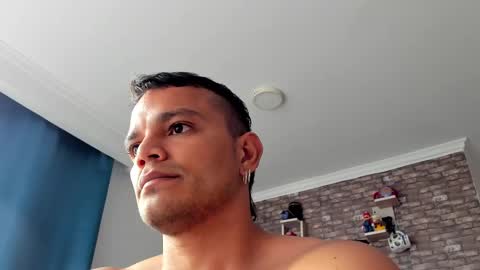 Snapshot of philipe_inzagui chatting on March 2, 2025, 9:54 pm Philipe online show from March 2, 2025, 9:54 pm