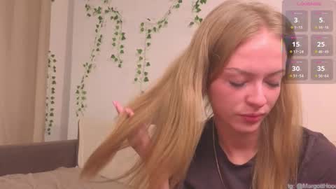 Margot call me Margot  Robbie online show from October 2, 2025, 5:58 am