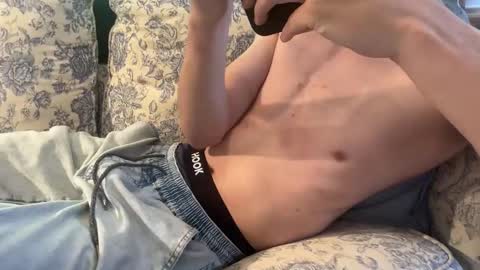 Pitaylol online show from September 19, 2025, 5:02 pm