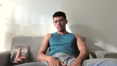Snapshot of phillip_collins chatting on August 3, 2026, 12:32 pm Milo online show from August 3, 2026, 12:32 pm