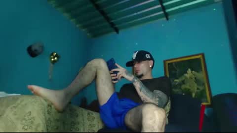 Snapshot of phlilloyhighclouds chatting on December 13, 2024, 3:11 pm phlilloyhighclouds online show from December 13, 2024, 3:11 pm