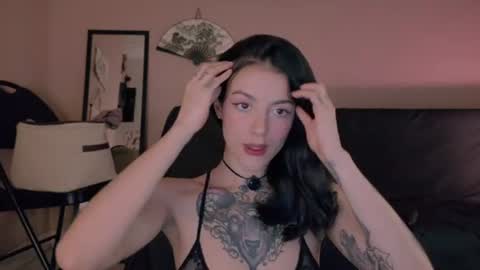 phoenixx_x online show from July 24, 2026, 10:08 pm