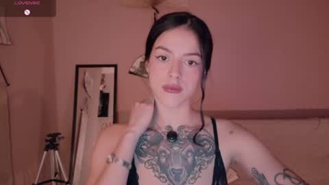 phoenixx_x online show from July 28, 2026, 8:52 pm