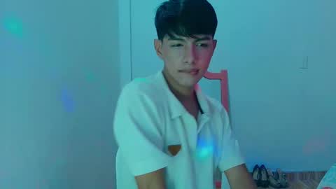 phuwin online show from June 3, 2026, 4:48 am